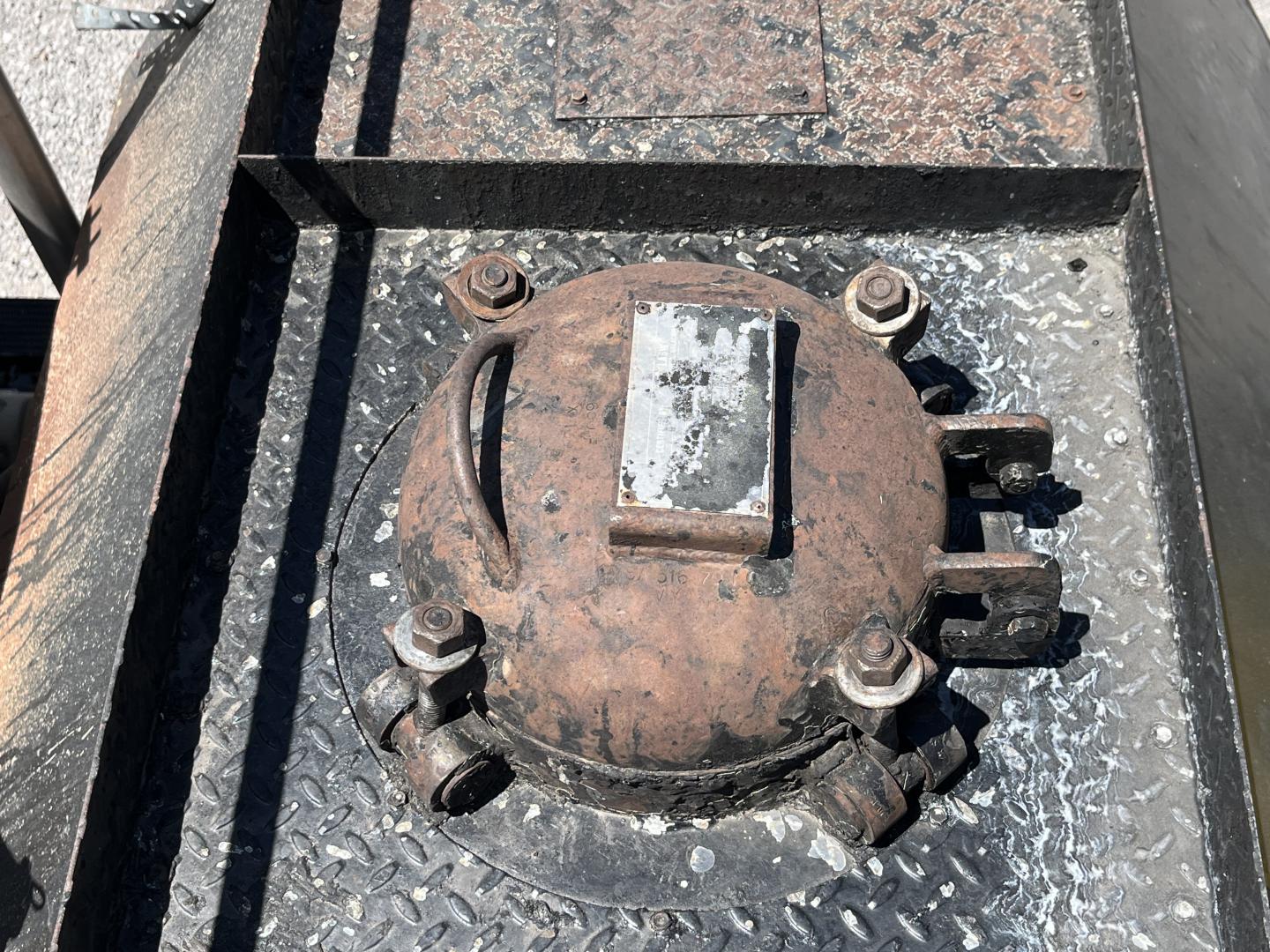 ./imagenes/INVOICE/2019/16436/TAPABACHES ROSCO RA300 (30).JPG